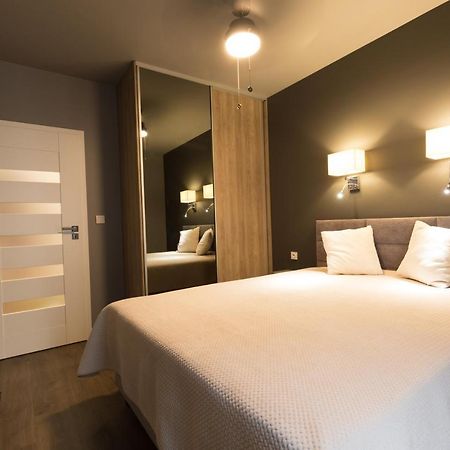 Apartlogy Aura2 78 - Experience Intelligent Living While Travelling Apartment กดัญสก์ ภายนอก รูปภาพ
