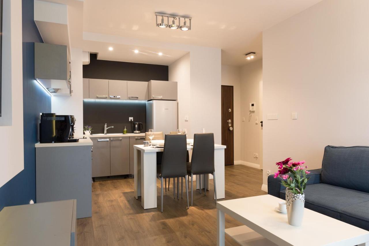 Apartlogy Aura2 78 - Experience Intelligent Living While Travelling Apartment กดัญสก์ ภายนอก รูปภาพ
