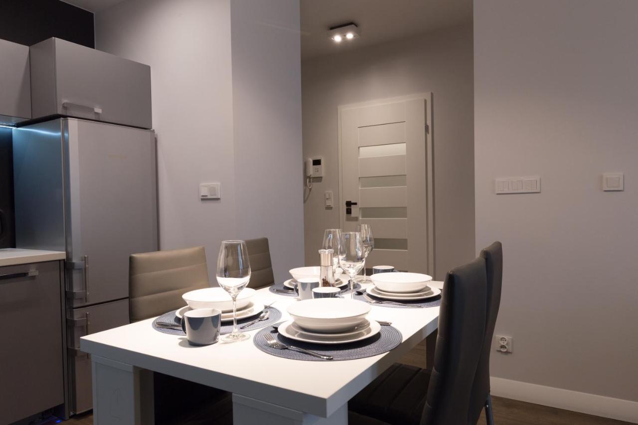 Apartlogy Aura2 78 - Experience Intelligent Living While Travelling Apartment กดัญสก์ ภายนอก รูปภาพ